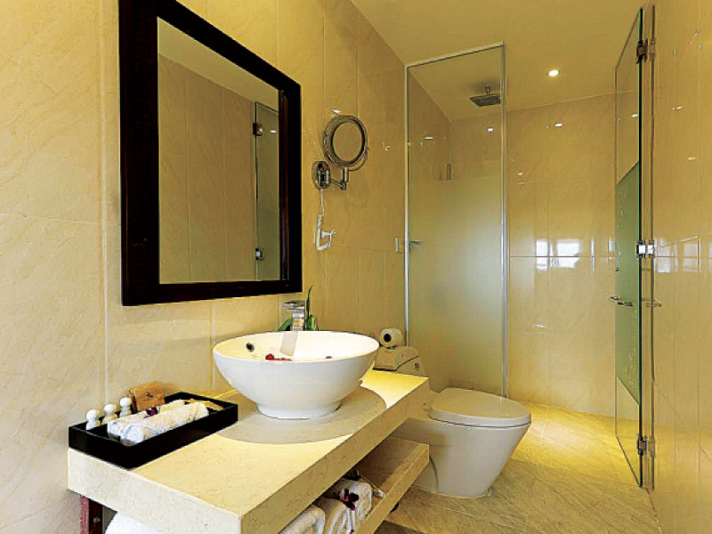 Hình ảnh thiết bj vệ sinh cao cấp River Suites Hội An