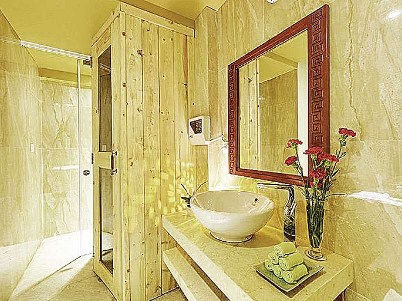 Hình ảnh thiết bị vệ sinh Royal Riverside Hoi An Hotel