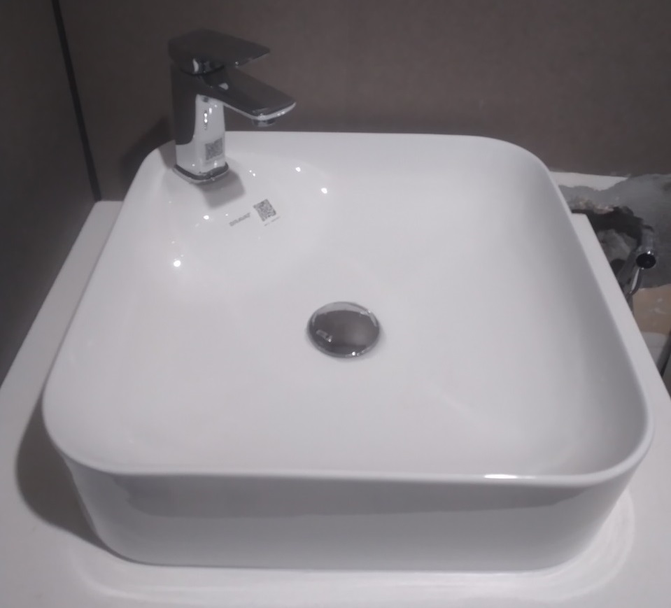 Chậu rửa đặt bàn Bravat Counter top Basin C22238W-1-ENG